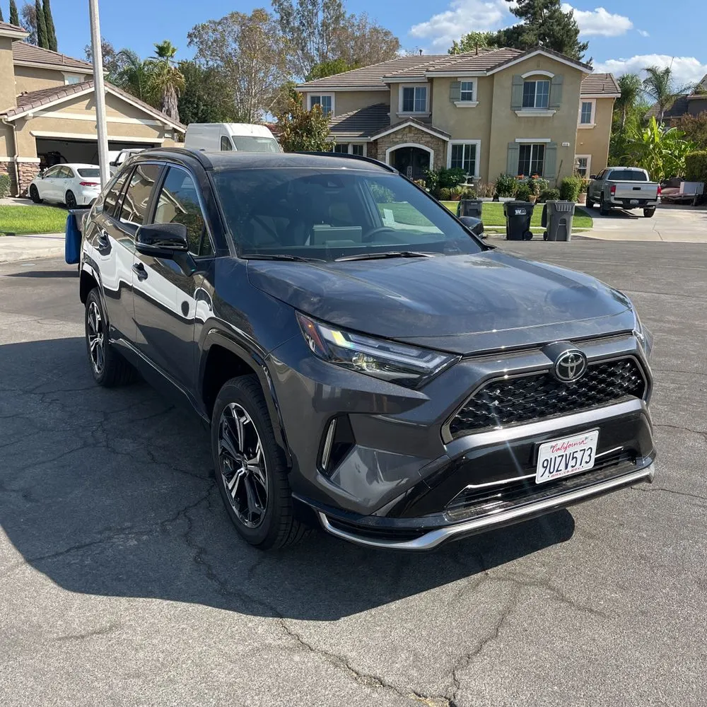 2025 Toyota RAV4 Plug-in Hybrid XSE