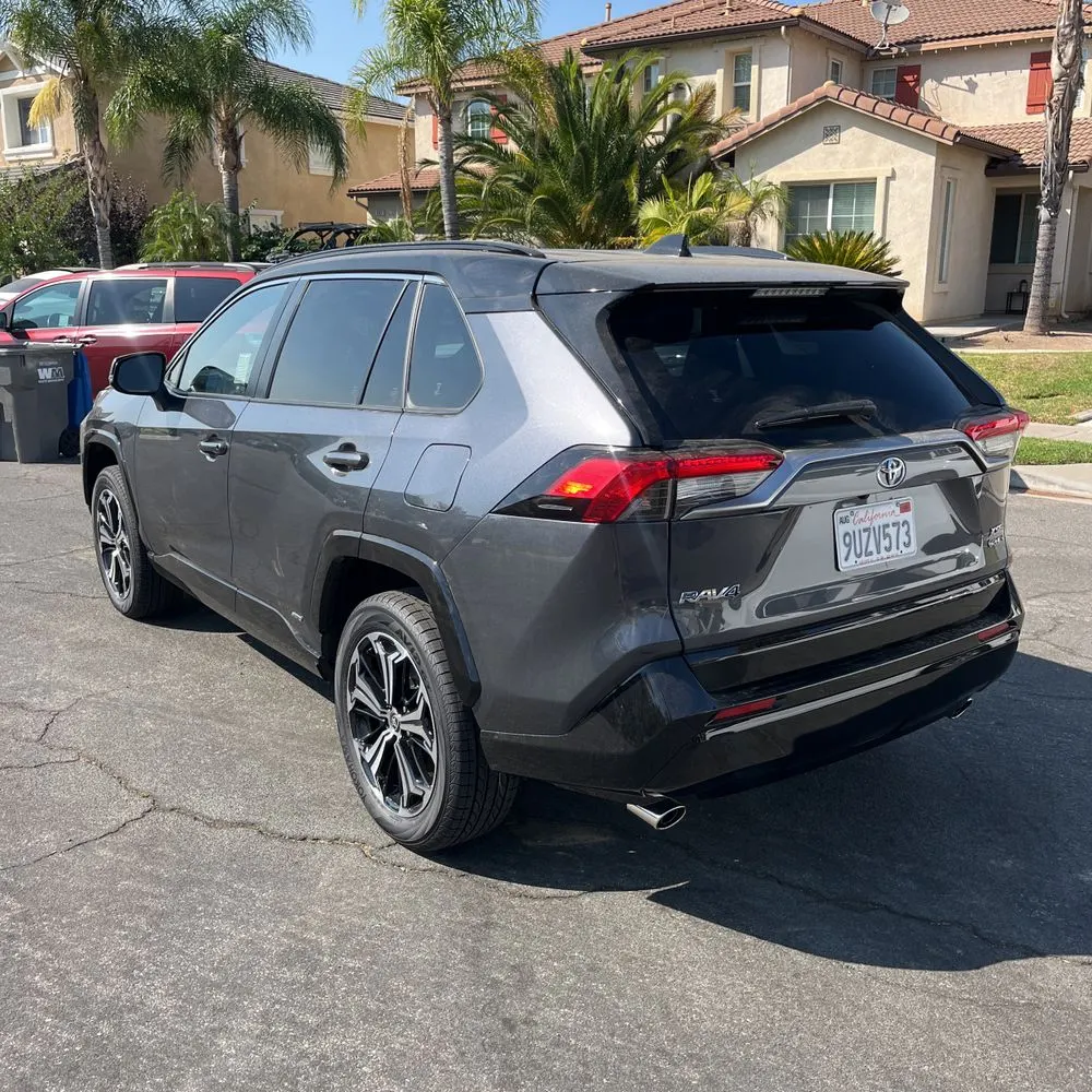 2025 Toyota RAV4 Plug-in Hybrid XSE