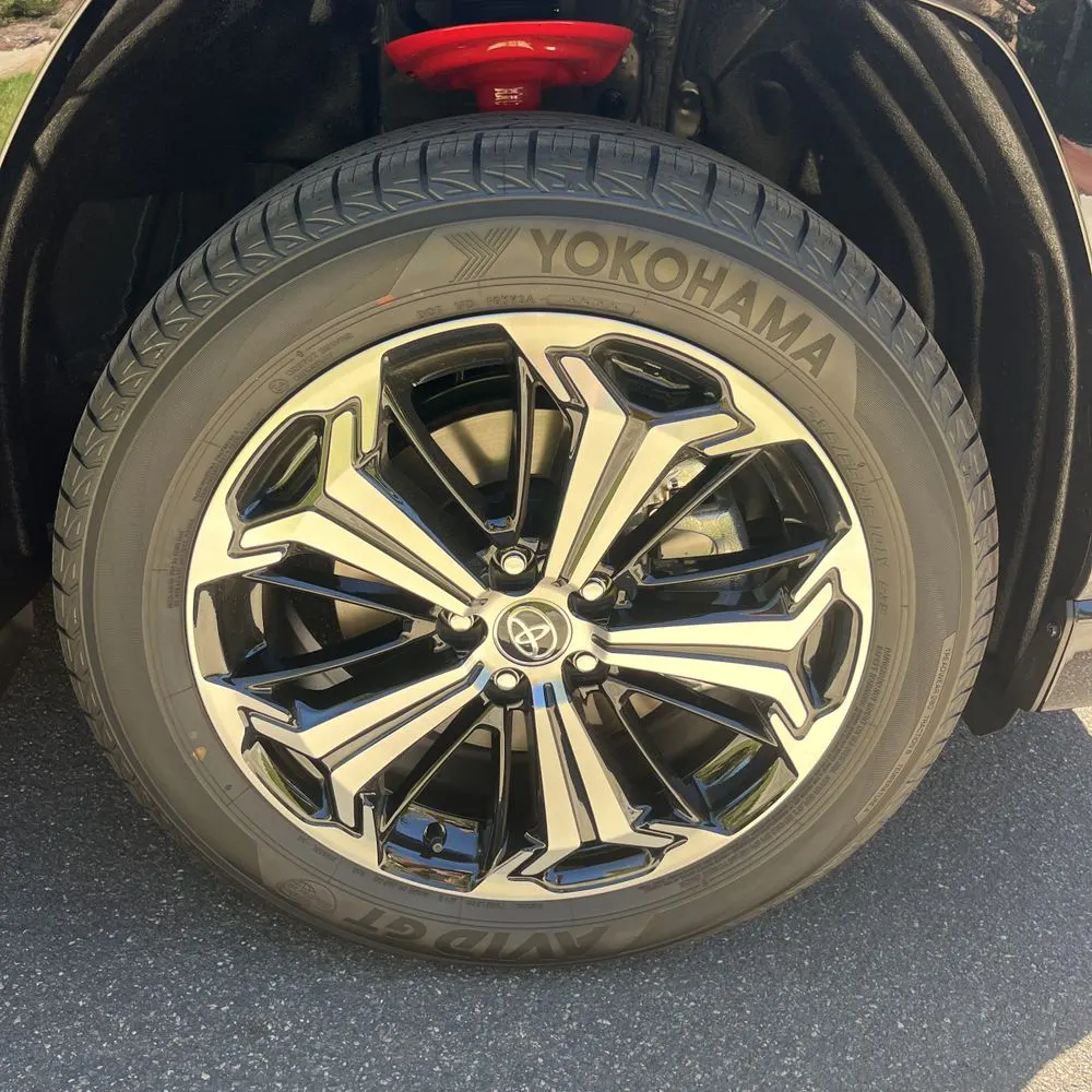 2025 Toyota RAV4 Plug-in Hybrid XSE