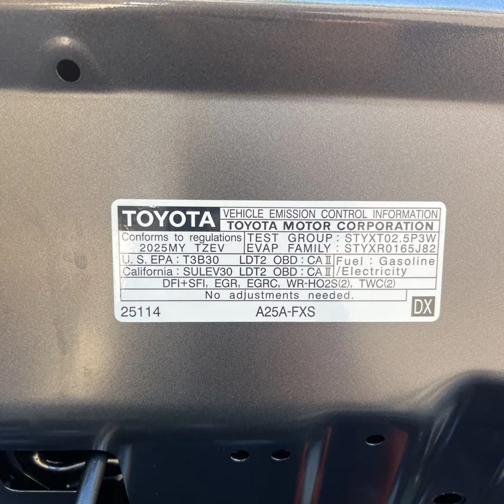 2025 Toyota RAV4 Plug-in Hybrid XSE