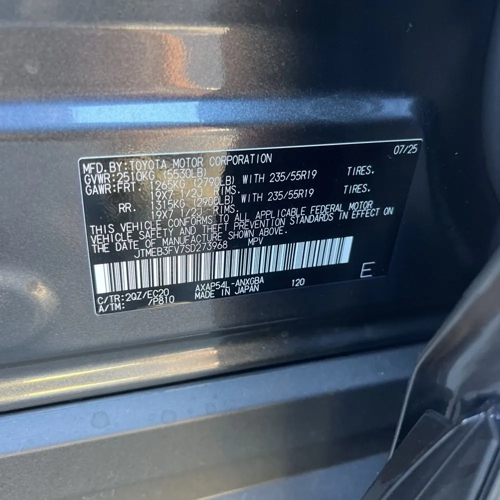 2025 Toyota RAV4 Plug-in Hybrid XSE