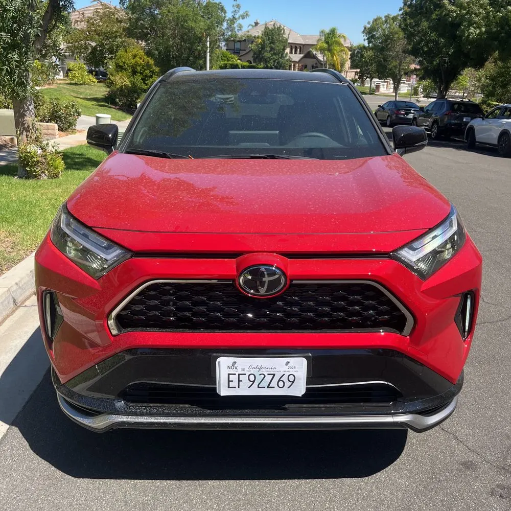 2025 Toyota RAV4 Plug-in Hybrid XSE