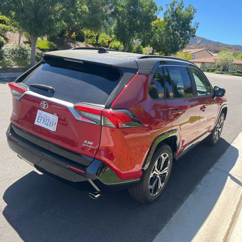 2025 Toyota RAV4 Plug-in Hybrid XSE