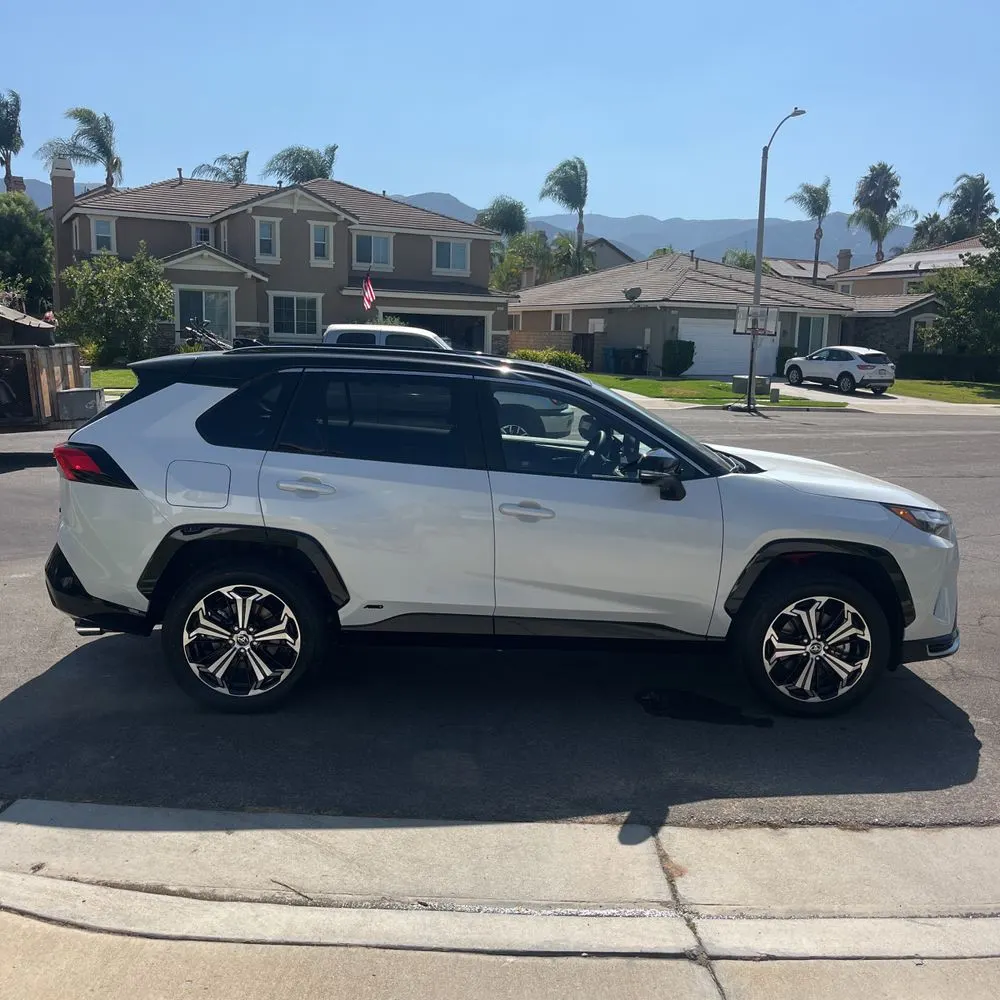 2025 Toyota RAV4 Plug-in Hybrid XSE