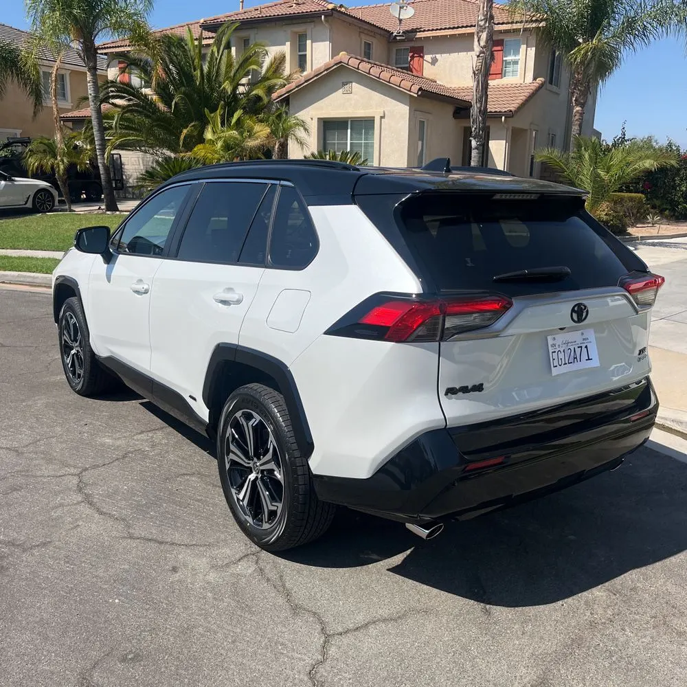 2025 Toyota RAV4 Plug-in Hybrid XSE