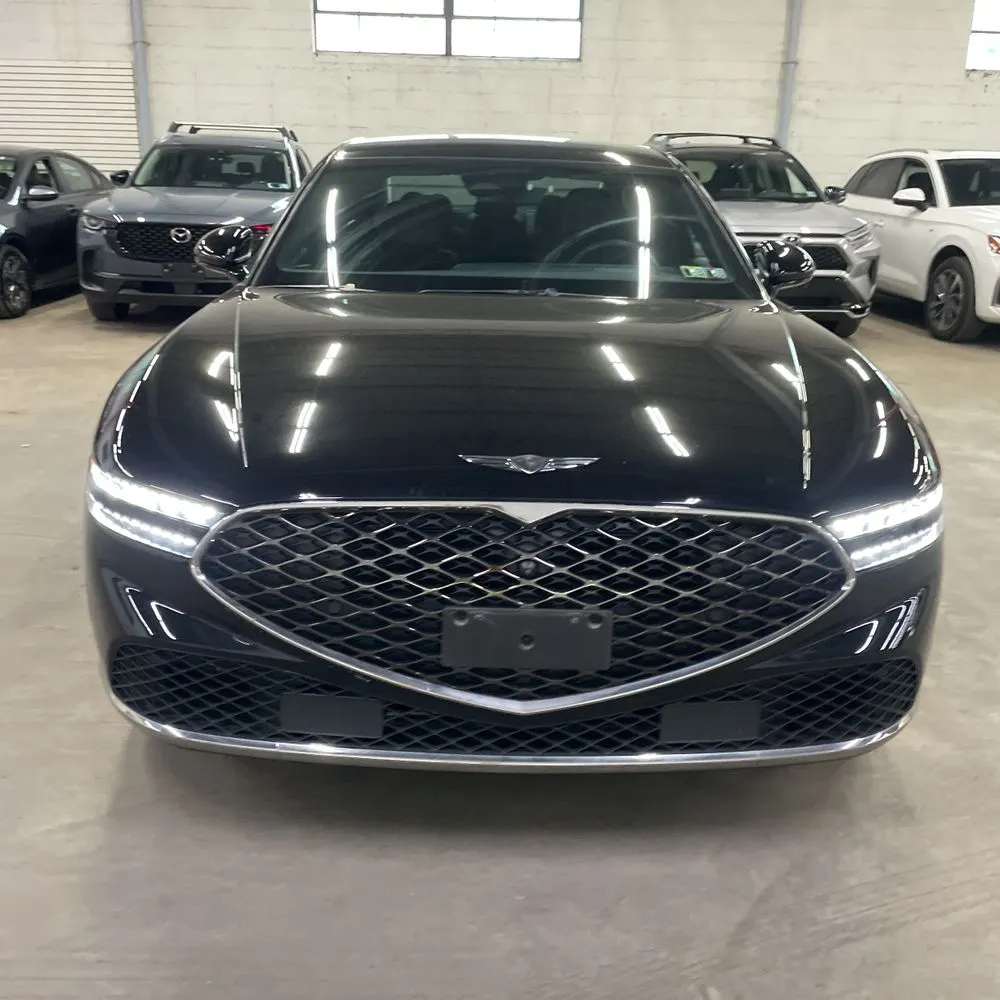 2023 Genesis G90 3.5T e-Supercharger