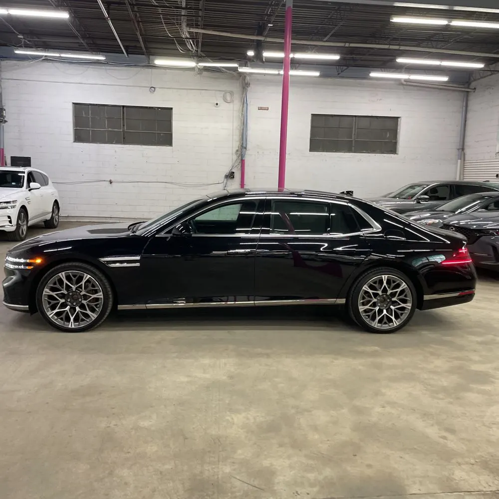 2023 Genesis G90 3.5T e-Supercharger