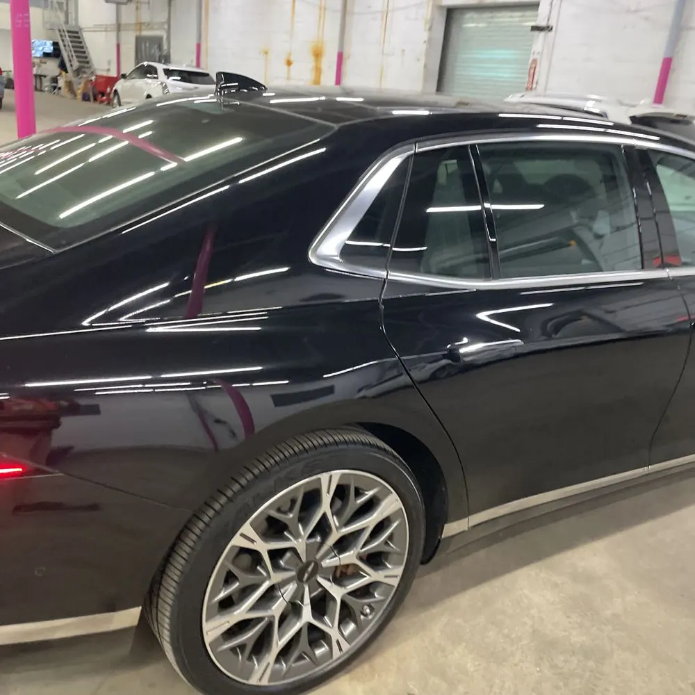 2023 Genesis G90 3.5T e-Supercharger