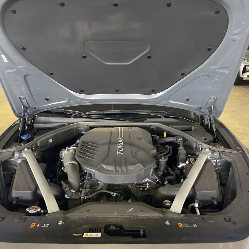2025 Genesis G70 3.3T Sport Prestige