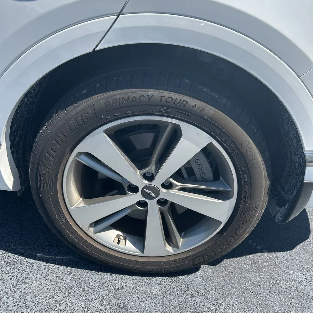 2024 Genesis GV80 2.5T