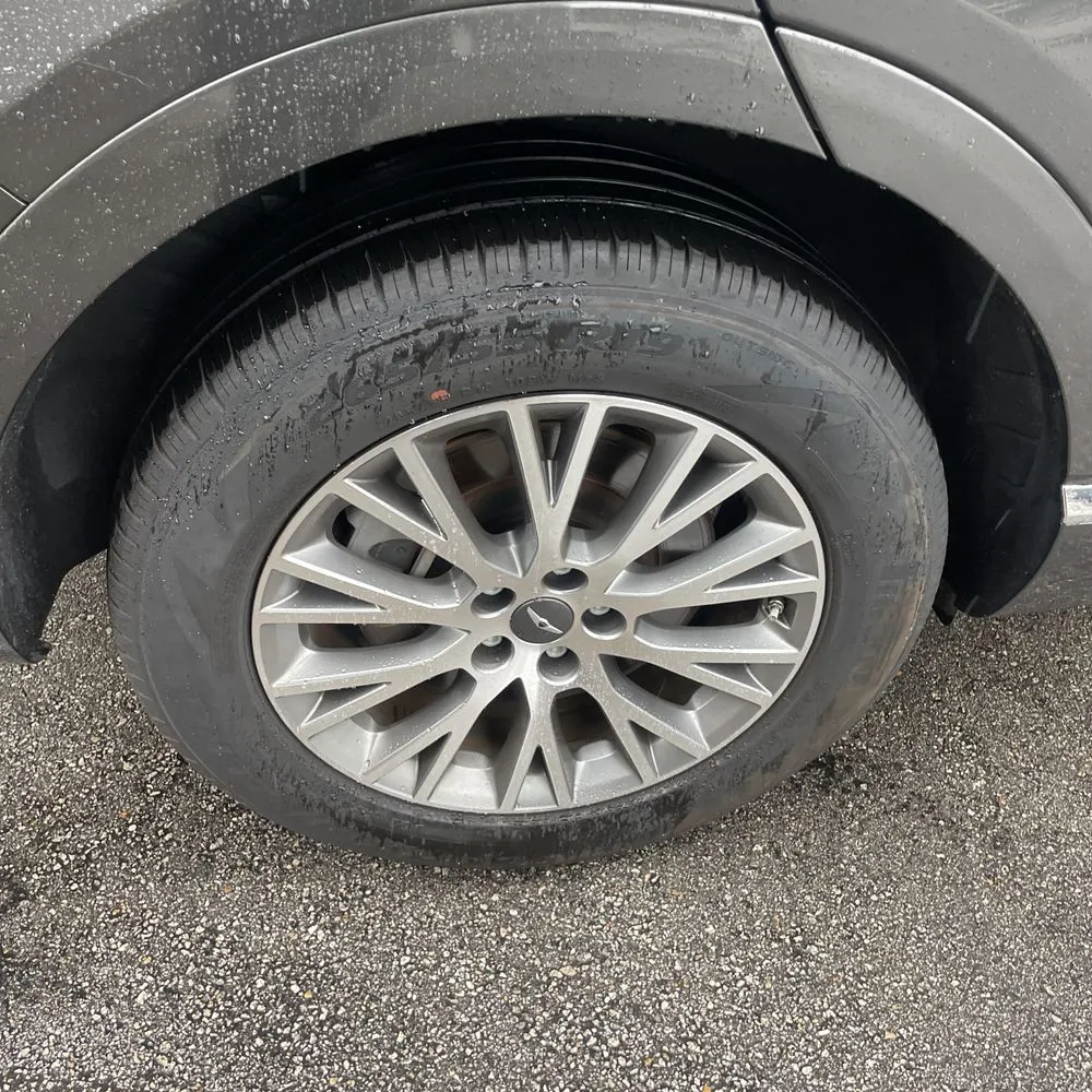 2024 Genesis GV80 2.5T