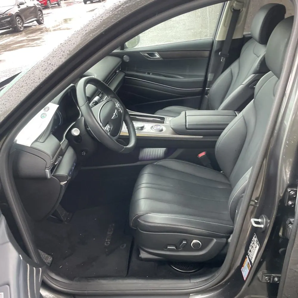 2024 Genesis GV80 2.5T