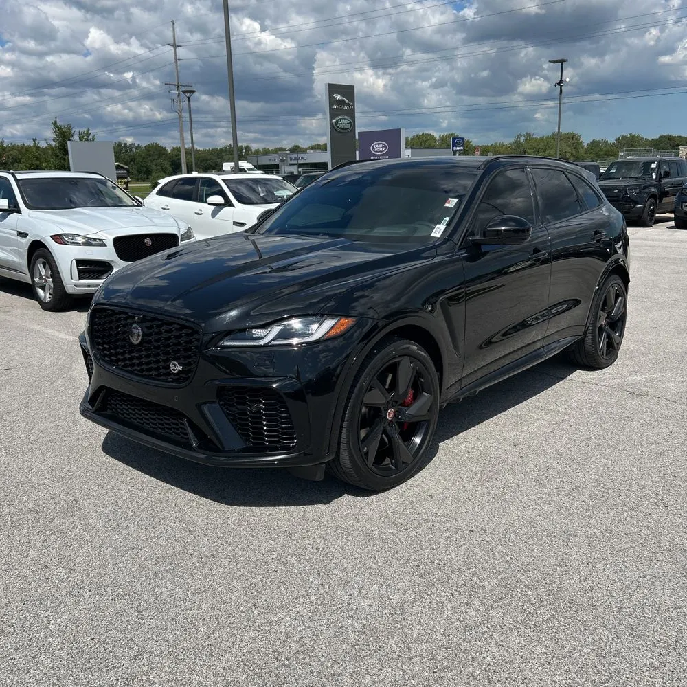 2022 Jaguar F-Pace SVR