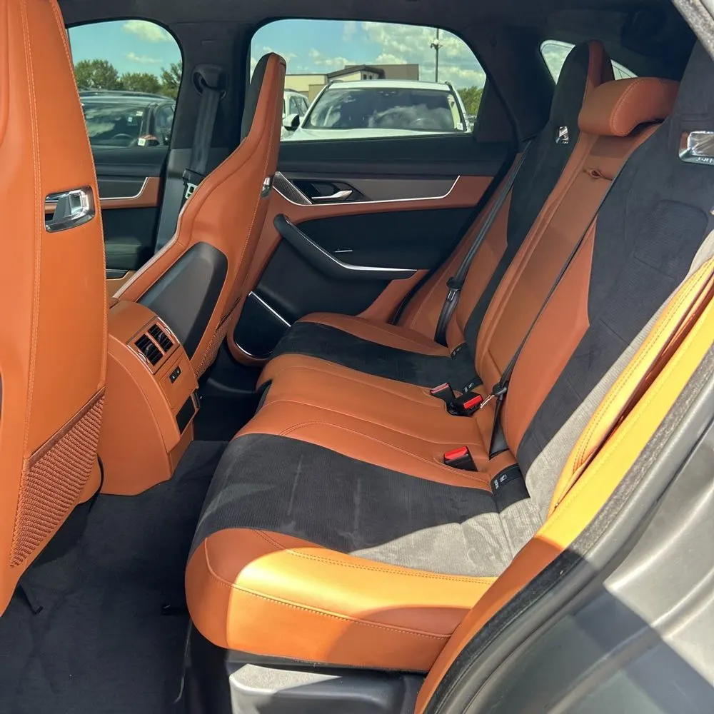 2022 Jaguar F-Pace SVR