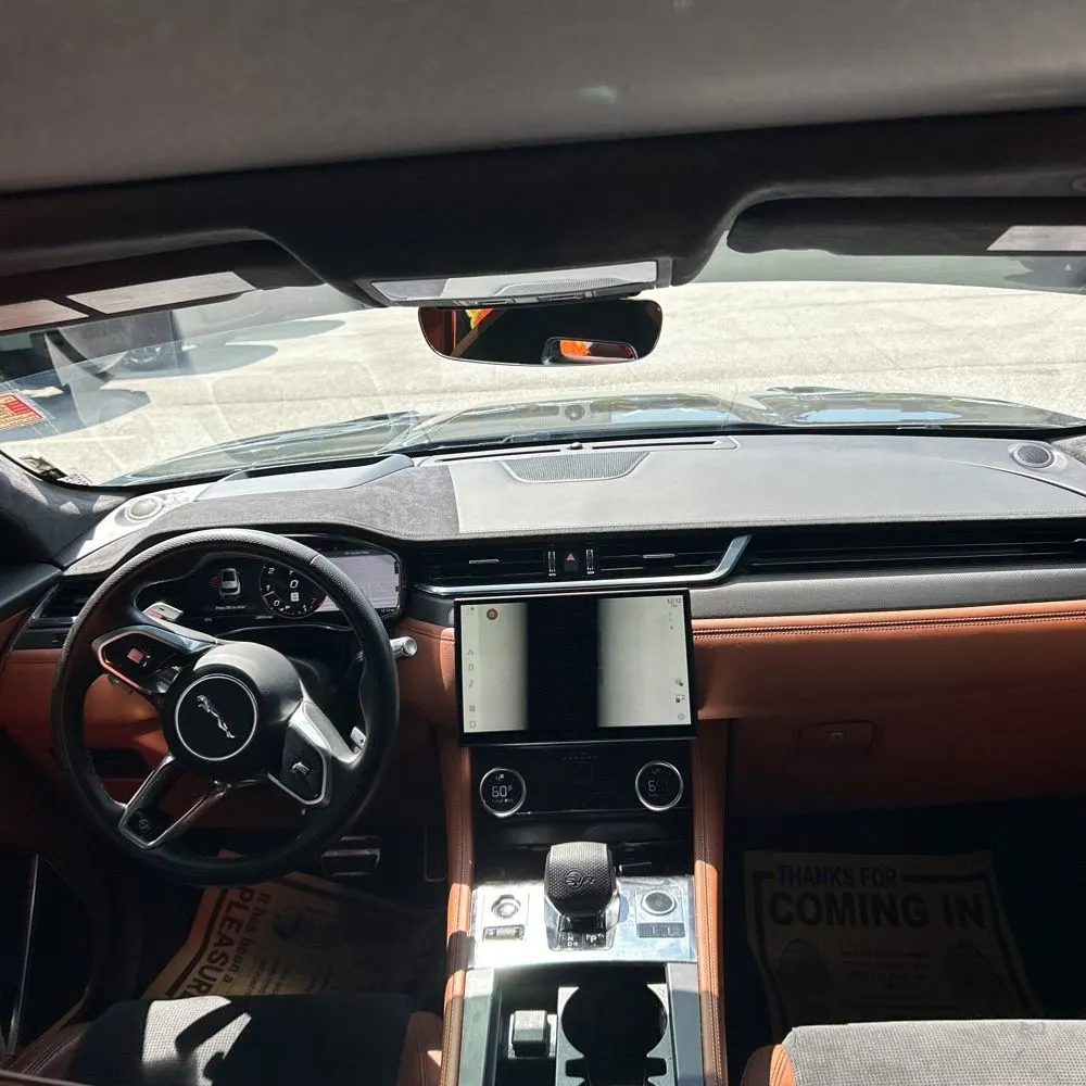 2022 Jaguar F-Pace SVR