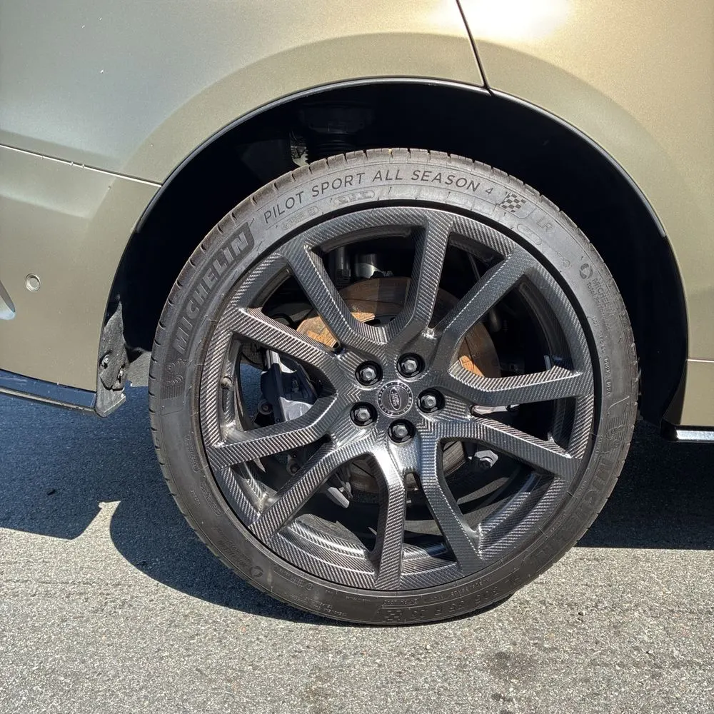 2024 Land Rover Range Rover Sport SV Edition One Carbon Bronze