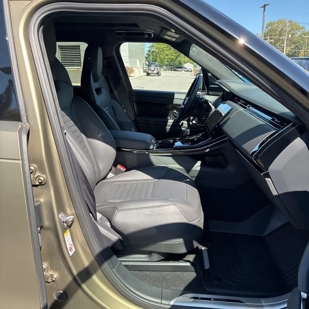 2024 Land Rover Range Rover Sport SV Edition One Carbon Bronze