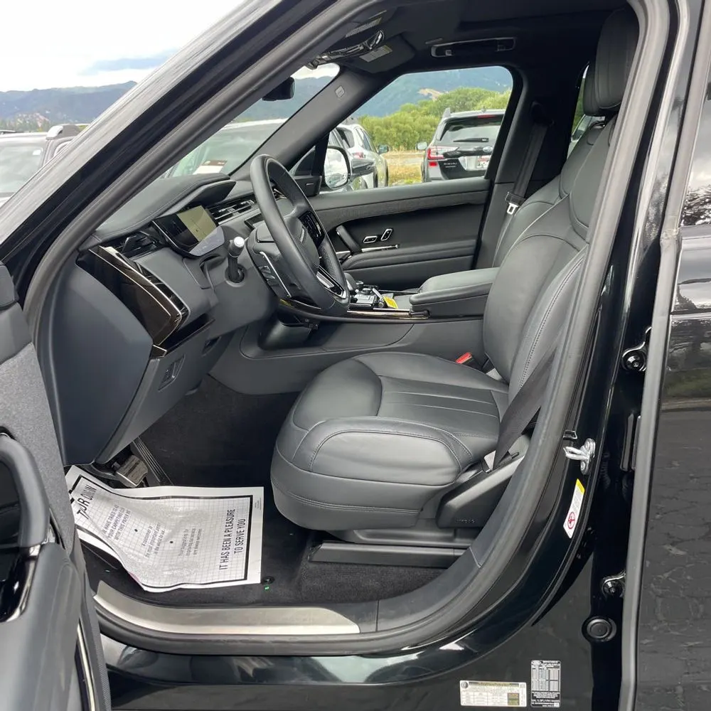 2023 Land Rover Range Rover Sport SE DYN