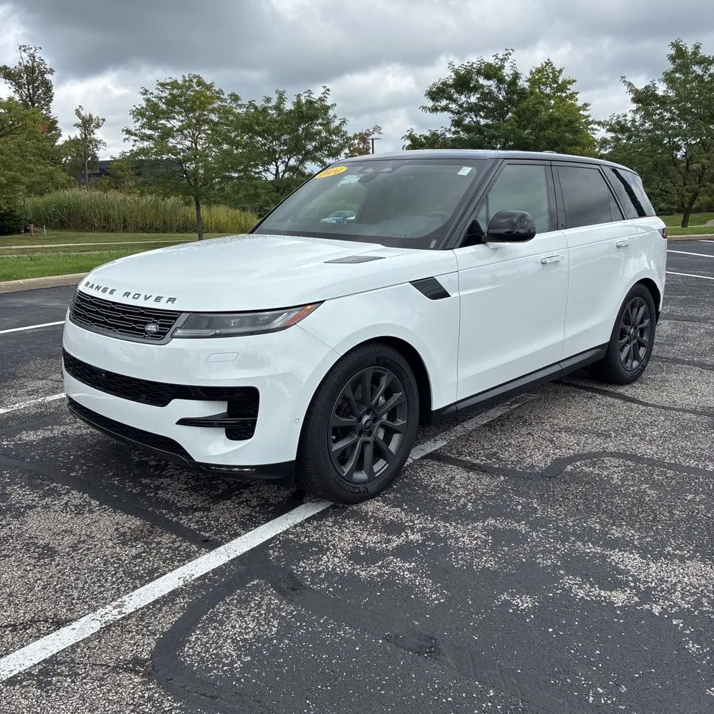 2024 Land Rover Range Rover Sport P360 SE