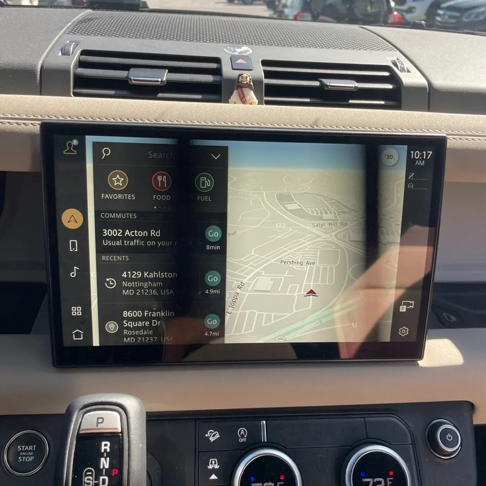 2023 Land Rover Defender 130 X-Dynamic SE