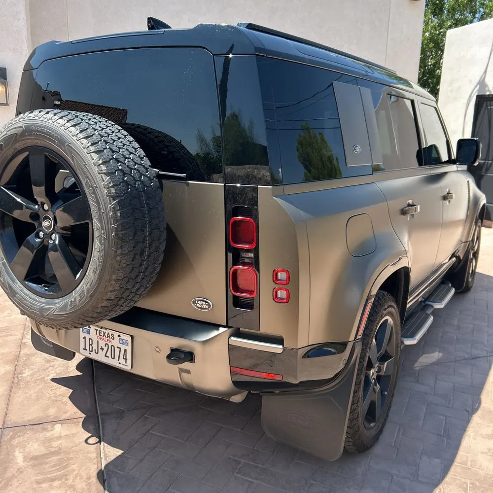 2021 Land Rover Defender 110 X-Dynamic HSE