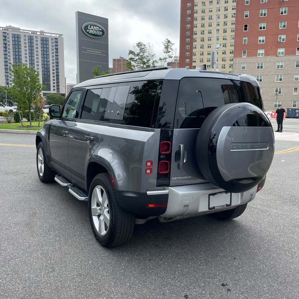 2024 Land Rover Defender 110 P400 S