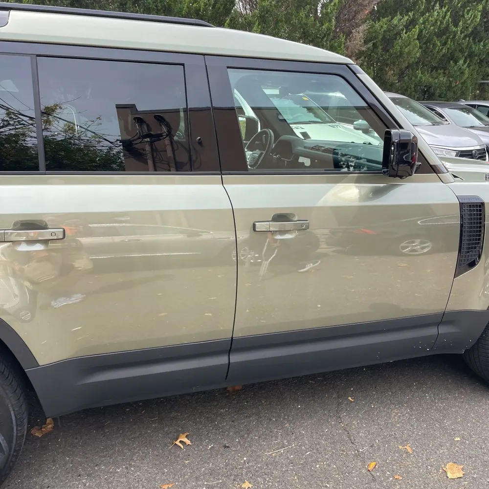2024 Land Rover Defender 110 S P300