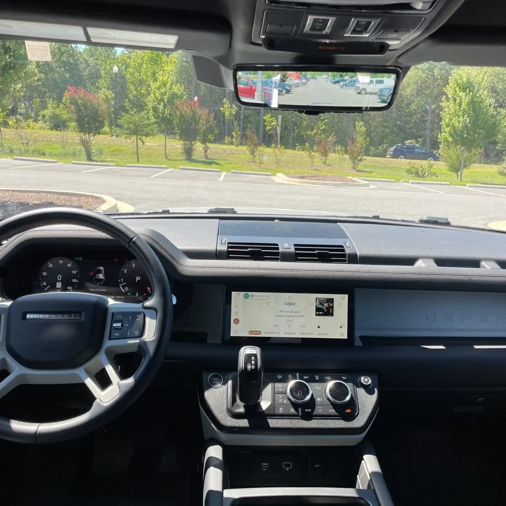 2024 Land Rover Defender 110 P400 S