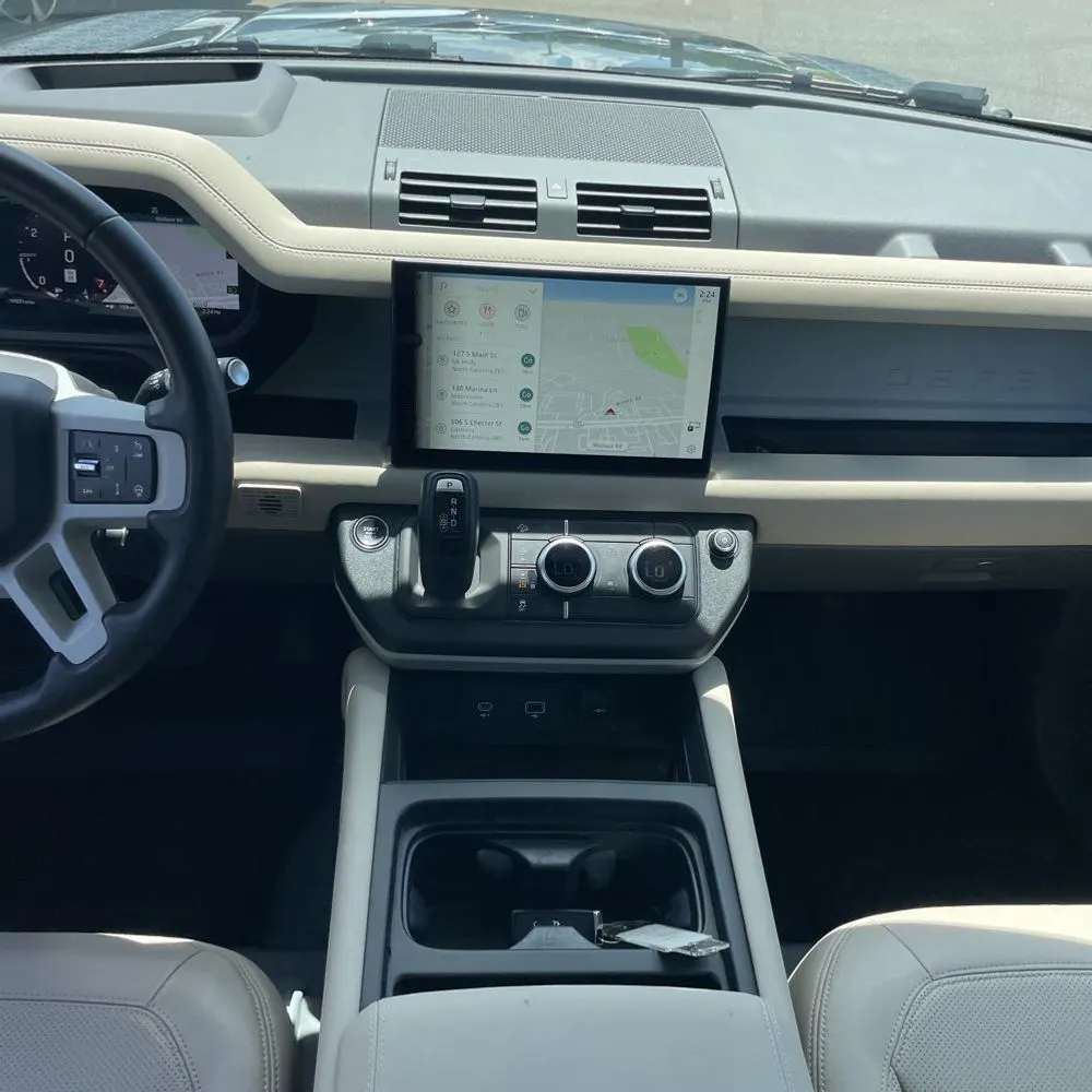 2024 Land Rover Defender 110 V8 P500 SE