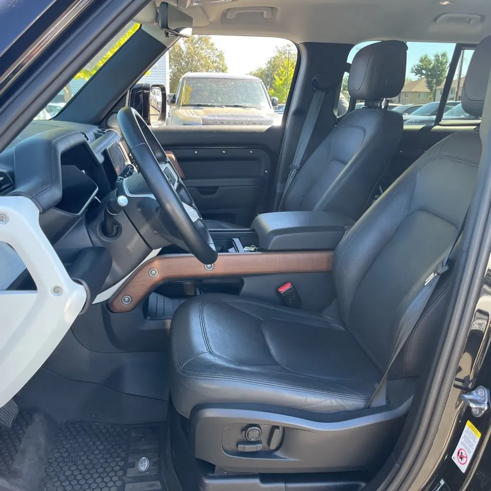 2024 Land Rover Defender 110 V8 P500 SE
