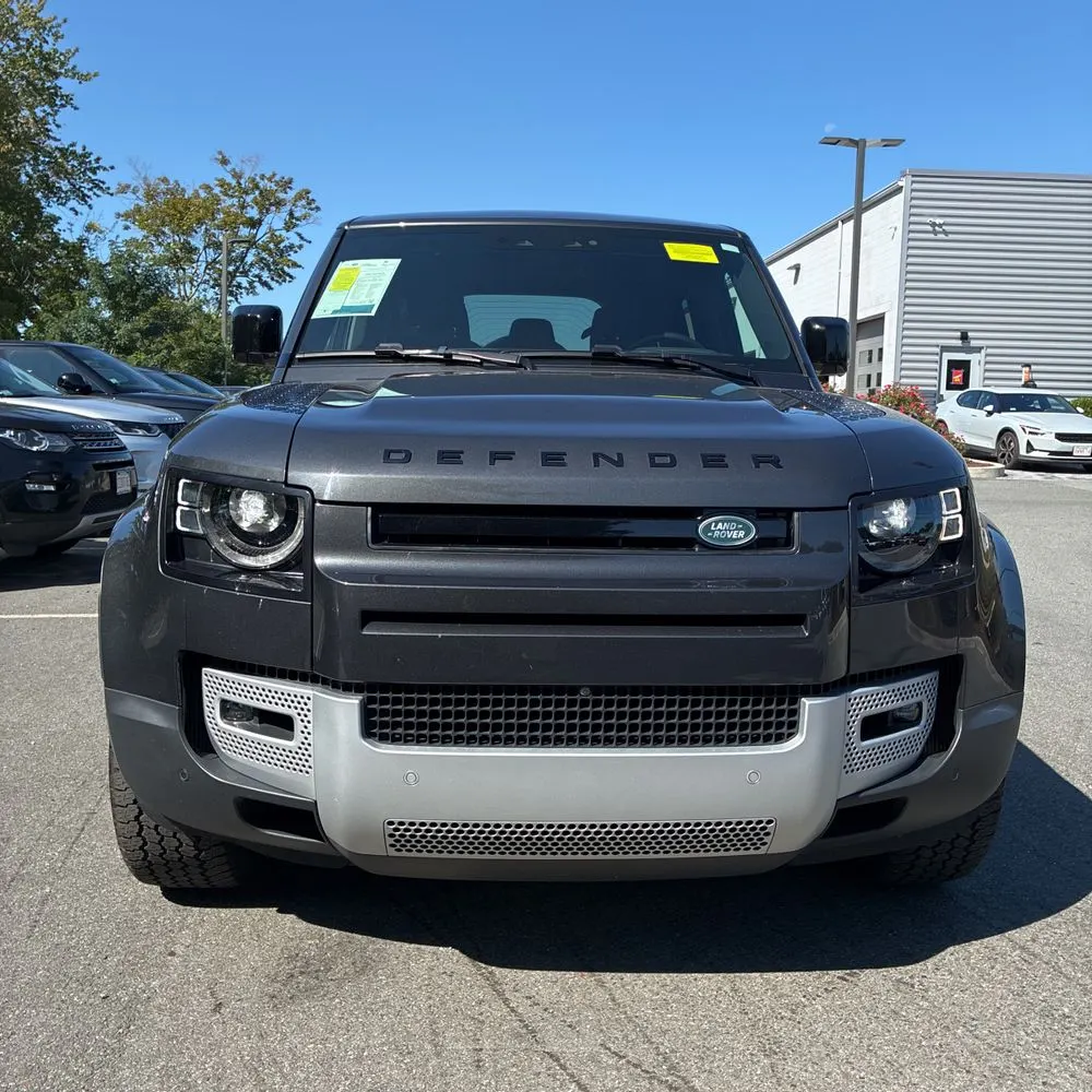 2024 Land Rover Defender 110 V8 P500 SE