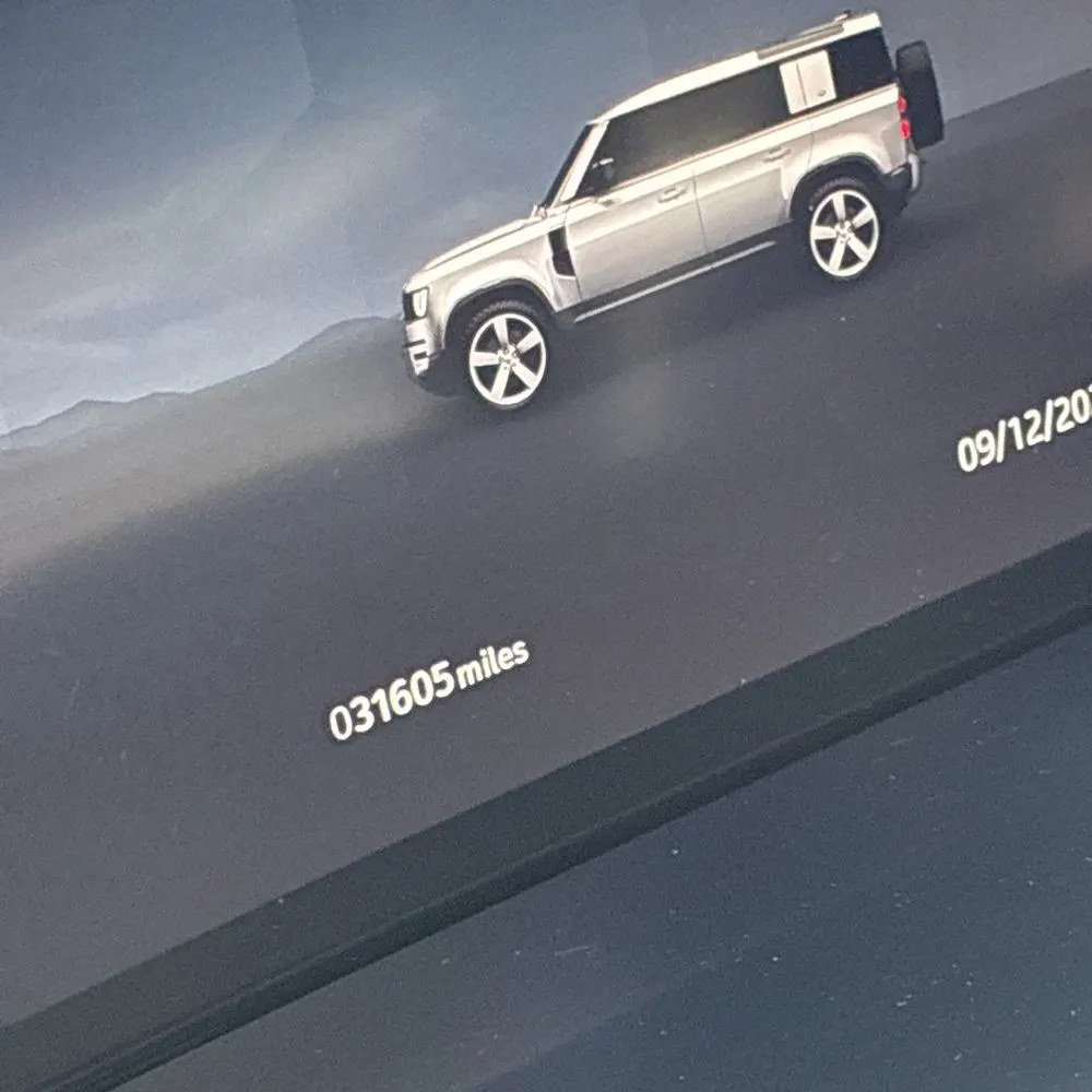 2024 Land Rover Defender 110 V8 P500 SE