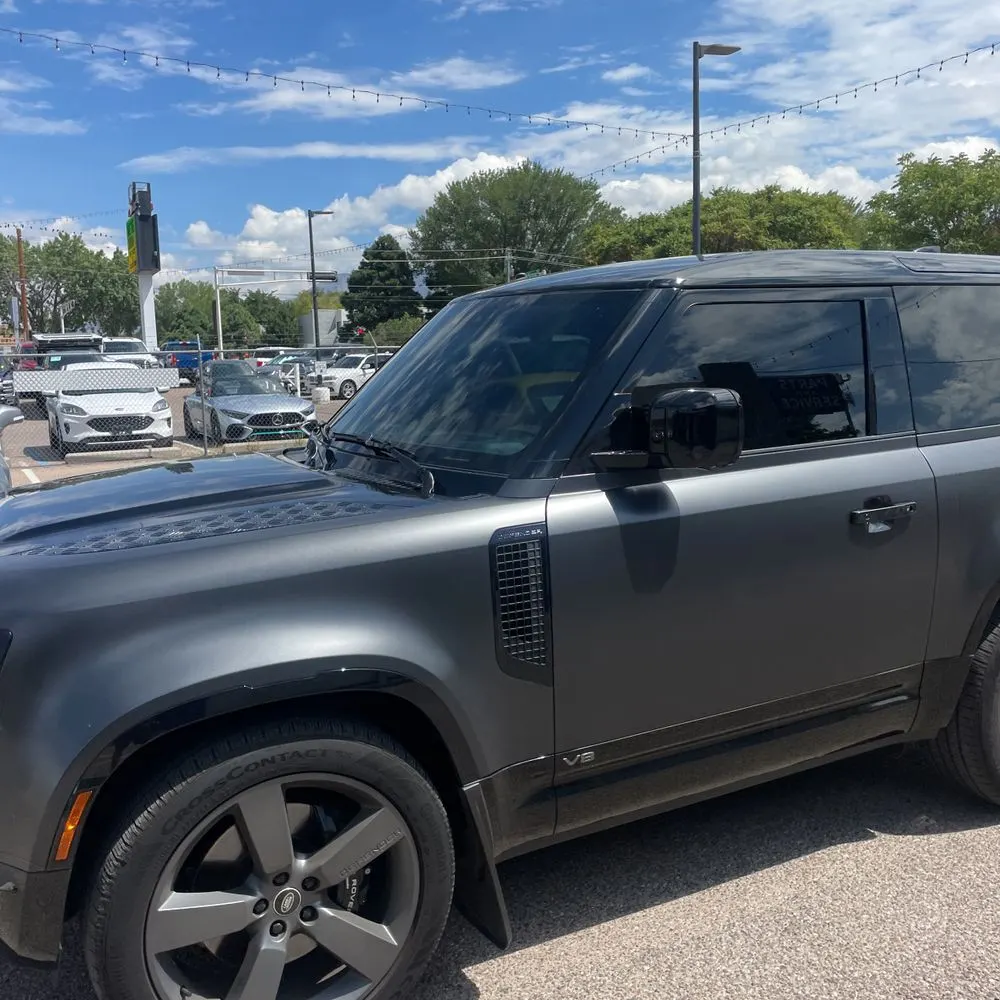 2024 Land Rover Defender 90 V8 Carpathian Edition