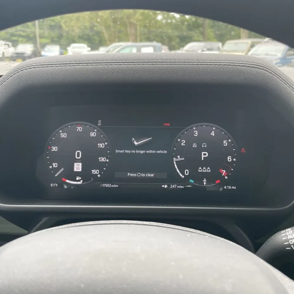 2023 Land Rover Defender 110 Standard