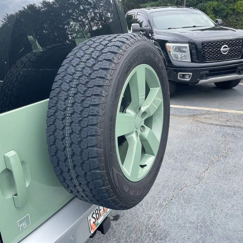 2023 Land Rover Defender 110 Standard