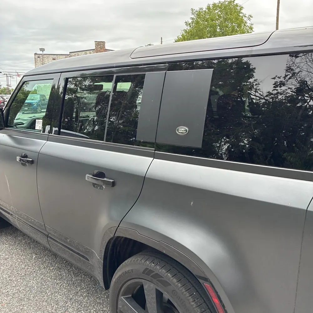 2023 Land Rover Defender 110 Carpathian Ed V8