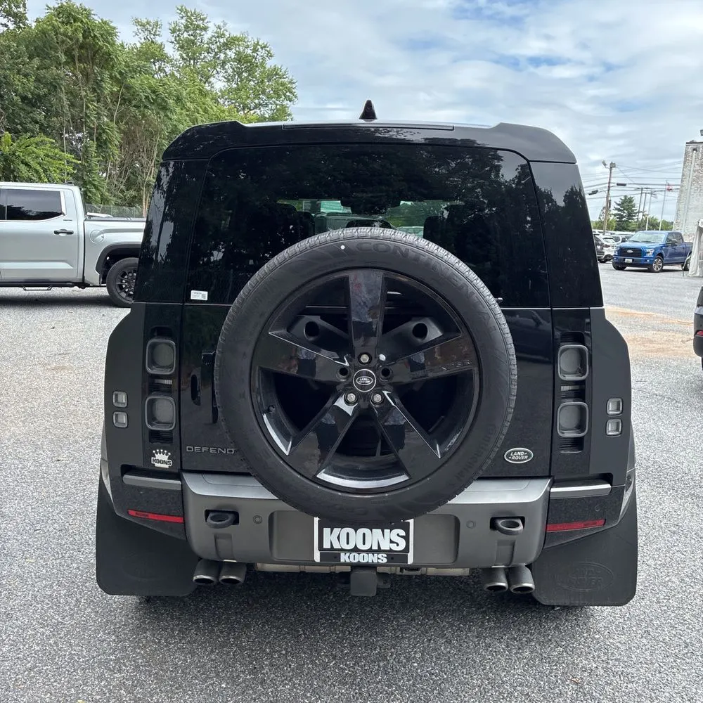 2023 Land Rover Defender 110 Carpathian Ed V8