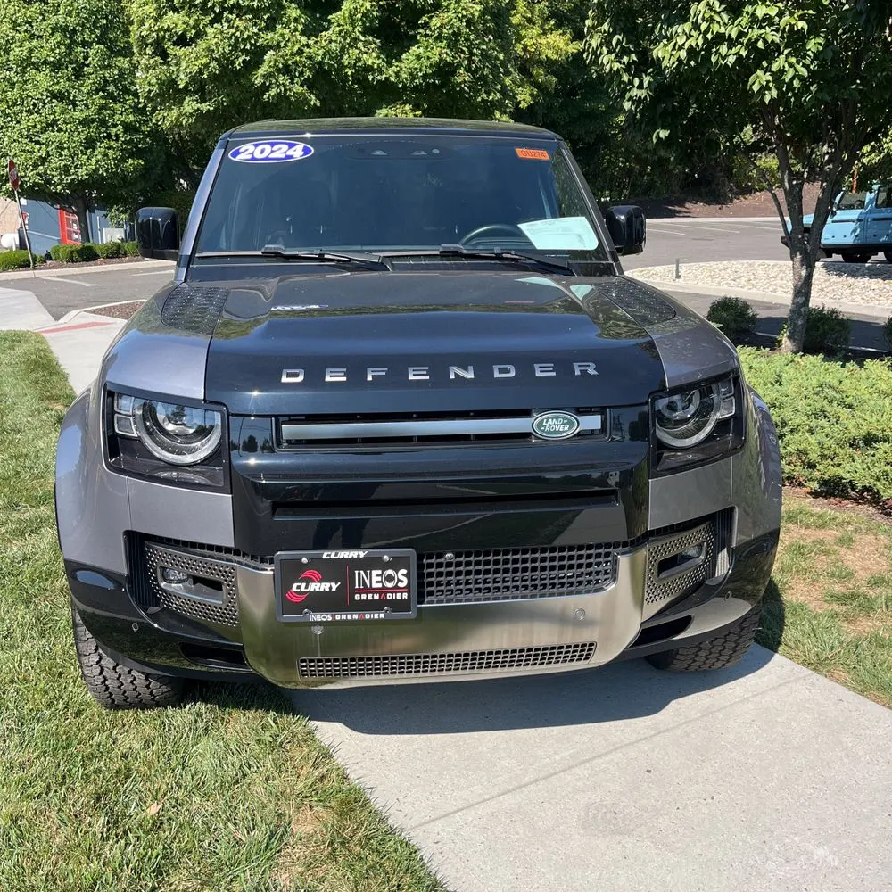 2024 Land Rover Defender 110 P400 X