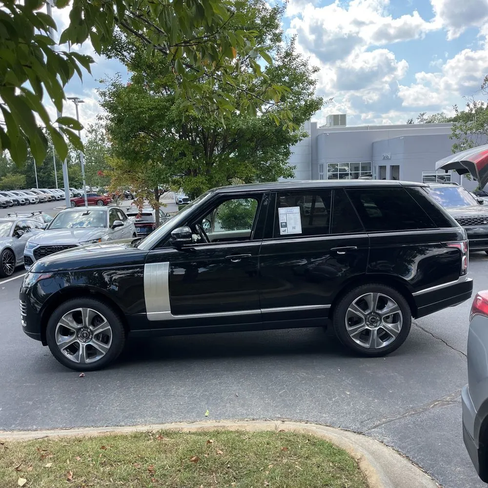 2022 Land Rover Range Rover P525 HSE Westminster Edition