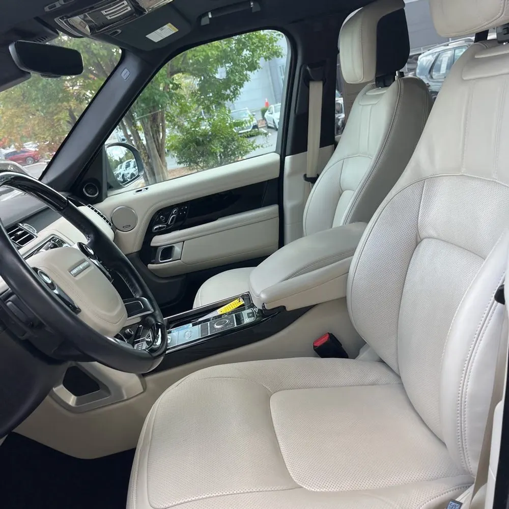 2022 Land Rover Range Rover P525 HSE Westminster Edition