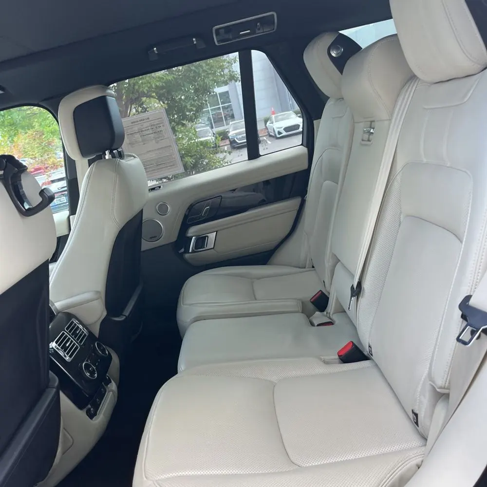 2022 Land Rover Range Rover P525 HSE Westminster Edition