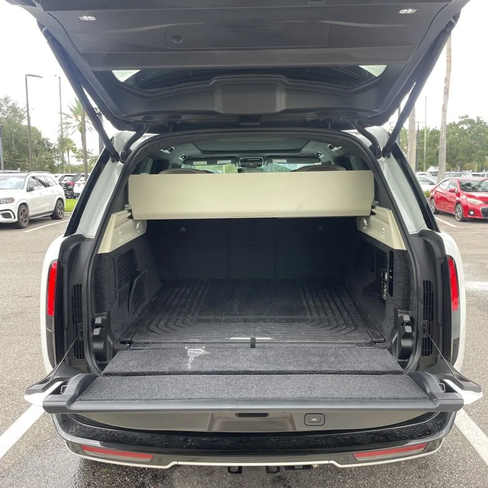 2025 Land Rover Range Rover Autobiography P530