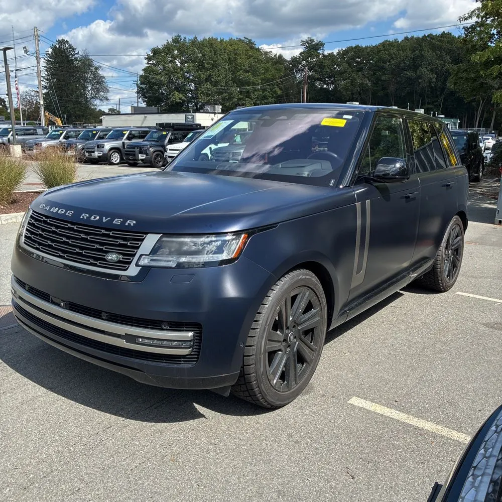 2023 Land Rover Range Rover P530 SE