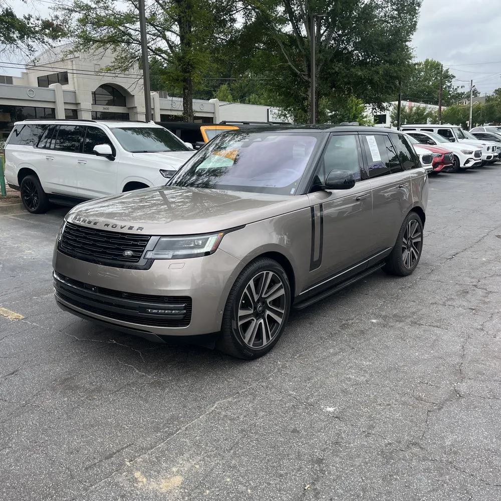 2023 Land Rover Range Rover SE
