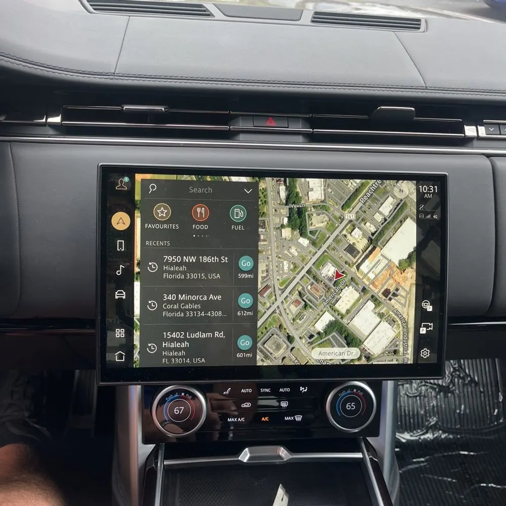 2023 Land Rover Range Rover SE