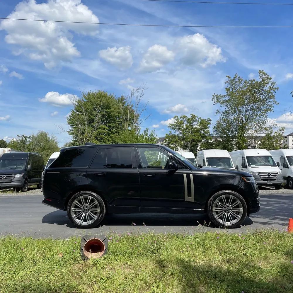 2023 Land Rover Range Rover SE