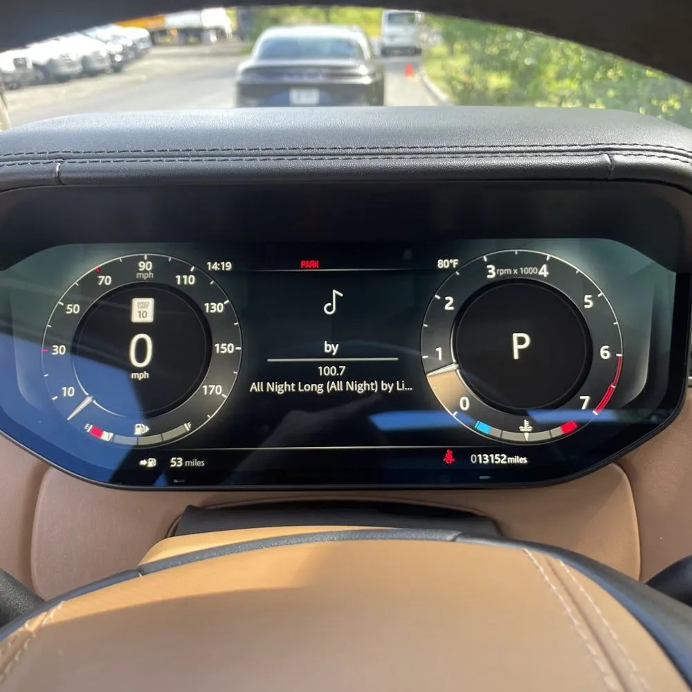 2023 Land Rover Range Rover SE