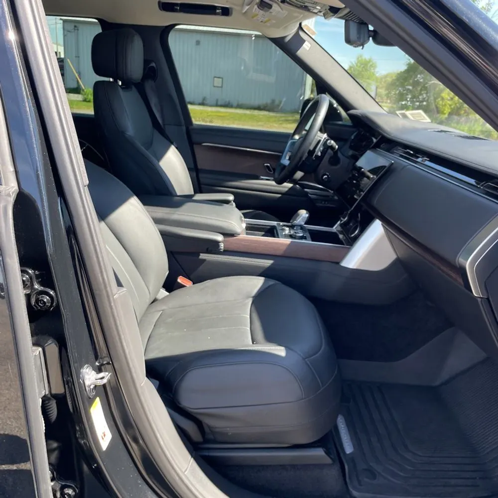 2023 Land Rover Range Rover P530 SE