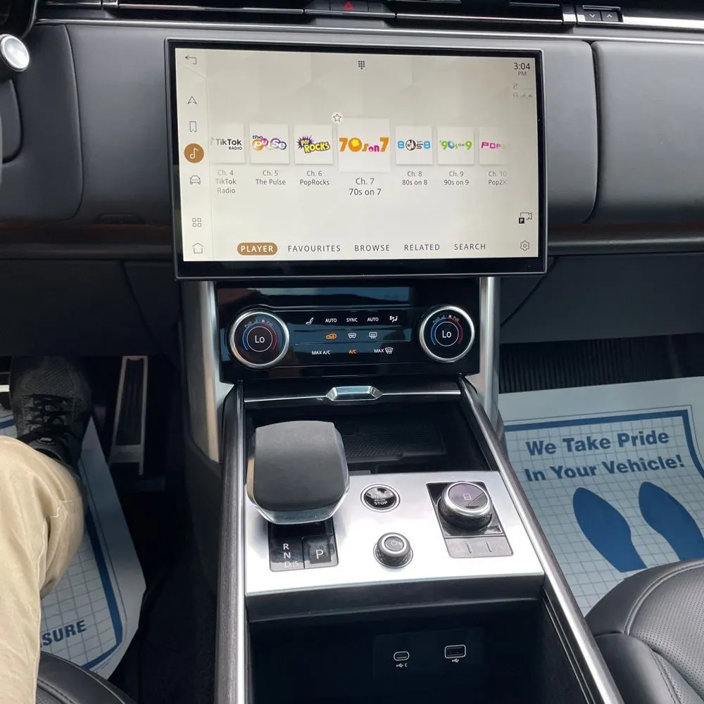2023 Land Rover Range Rover SE
