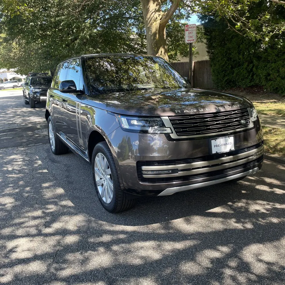 2023 Land Rover Range Rover SE
